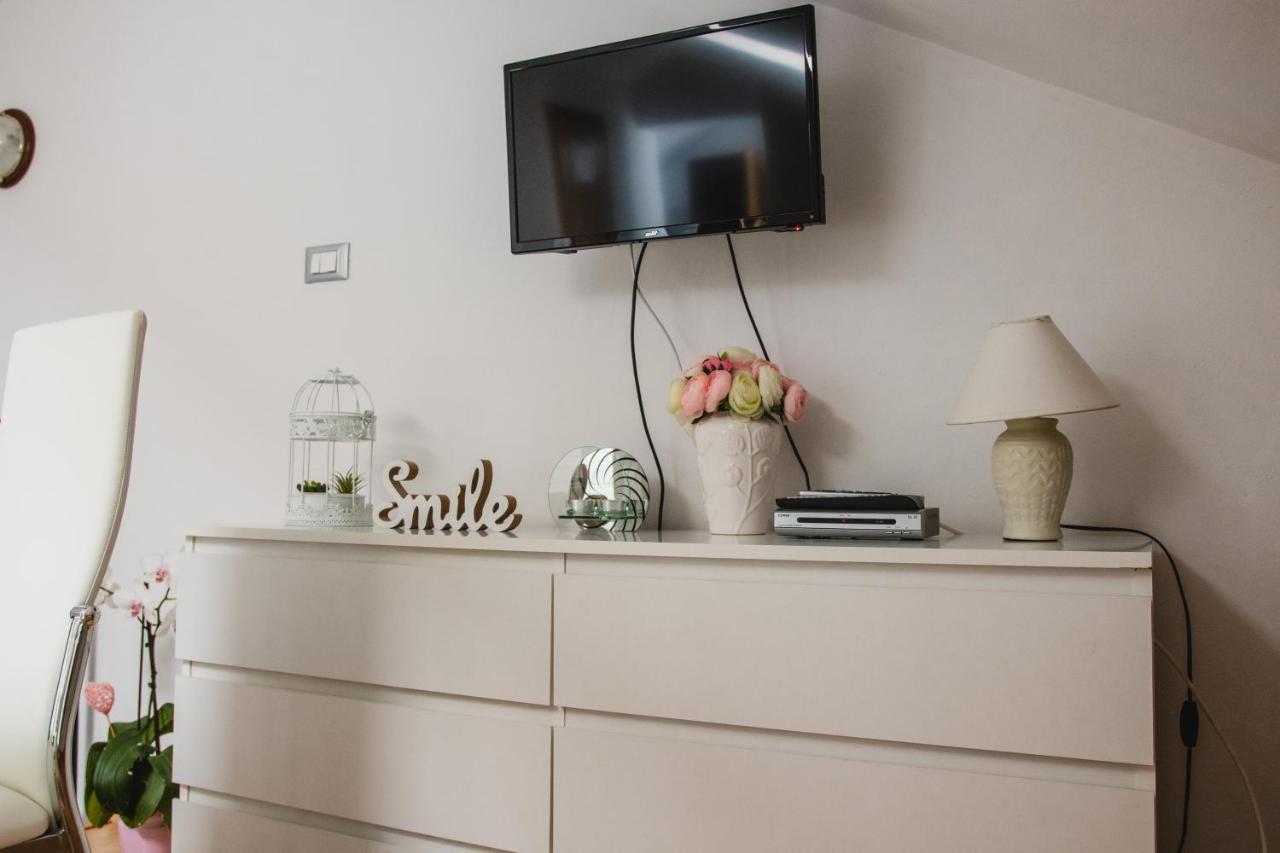 Apartmani Tena เซลเซ ภายนอก รูปภาพ